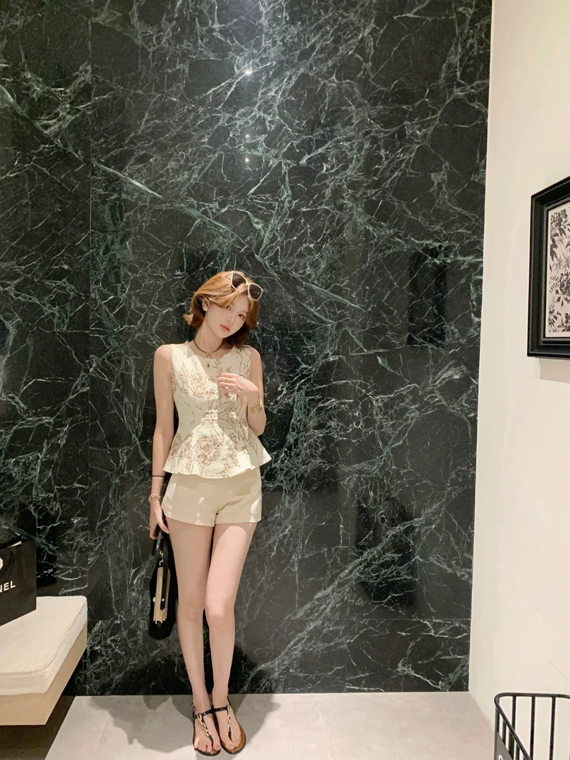 【芝士Cheese】香肩捕手 通勤碎花百搭夏季无袖休闲上衣