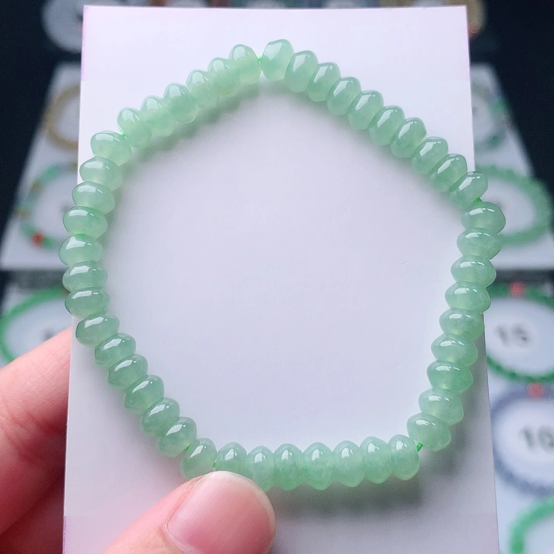未镶嵌手串翡翠翡翠