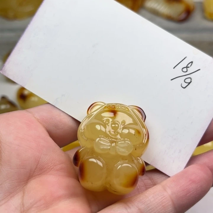未镶嵌颈饰琥珀琥珀蜜蜡