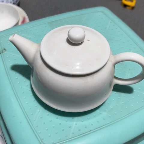 陶瓷手工高岭土大球泥壶一个