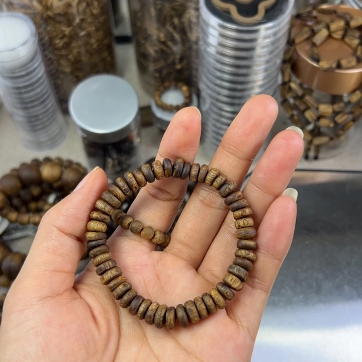 沉香沉香碎屑奇楠沉香厚片珠