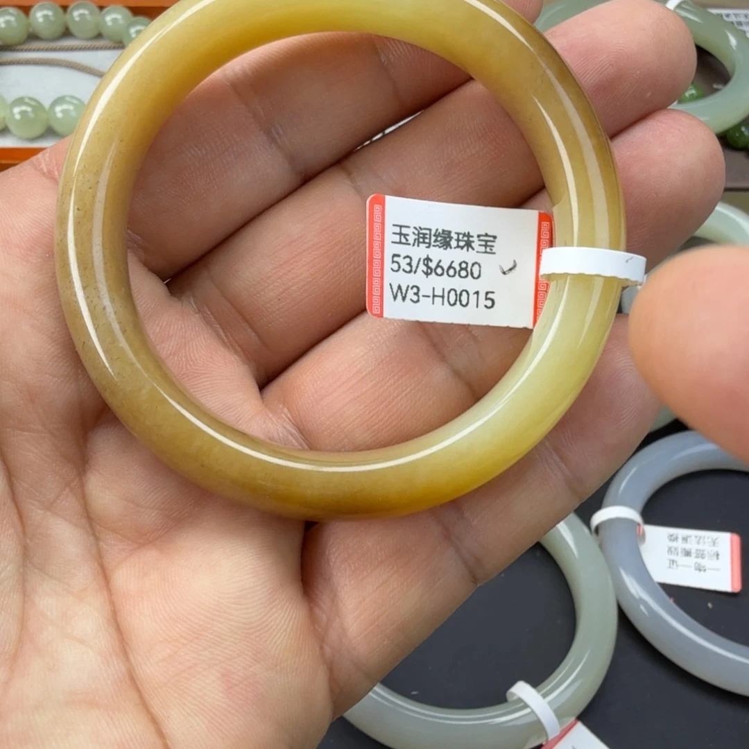 和田玉（糖玉）未镶嵌手链