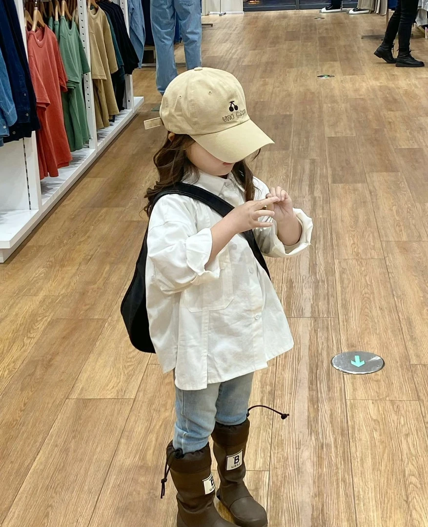女童奶油黄针织开衫刺绣外套