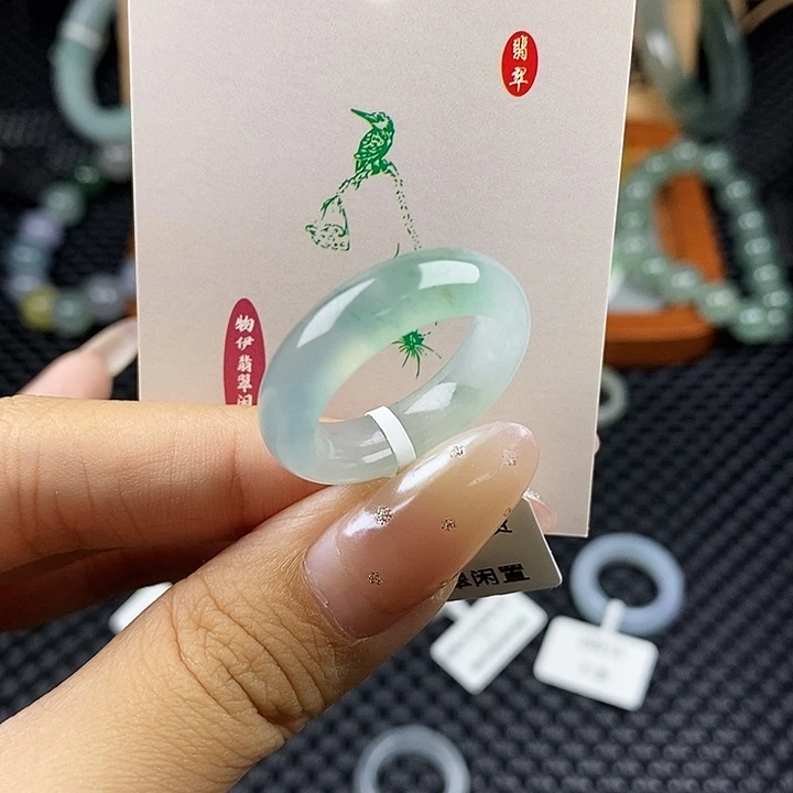 翡翠未镶嵌戒指天然