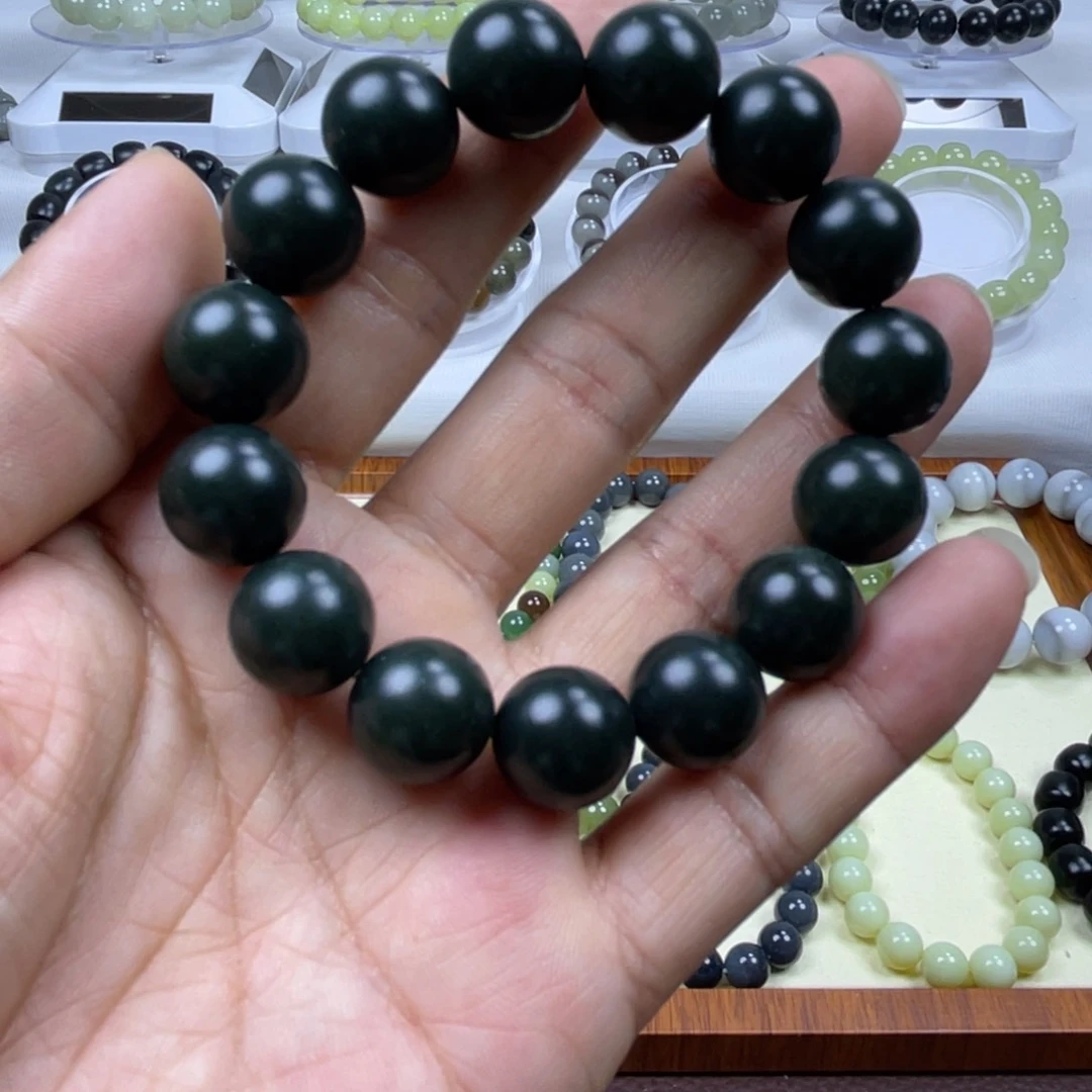 手链未镶嵌和田玉