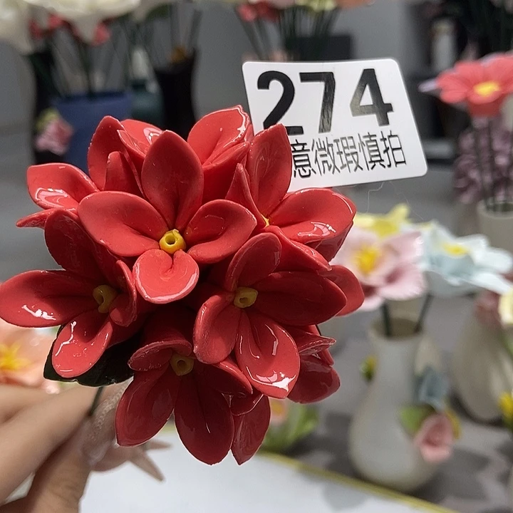 陶瓷纯手工捏花设计