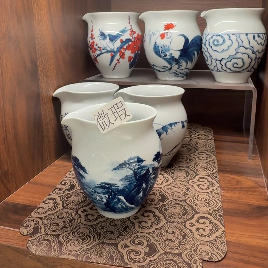 釉下手绘茶具微瑕