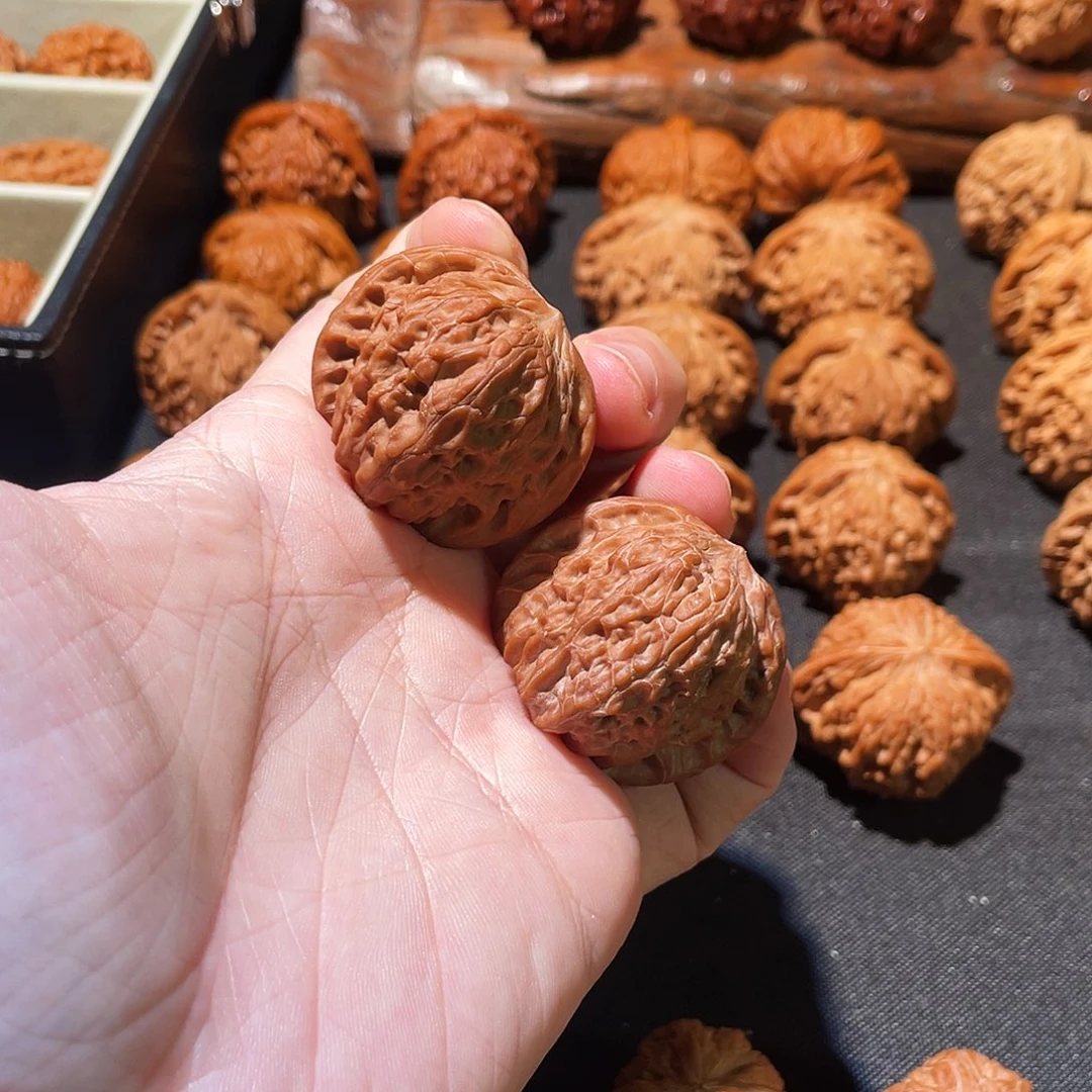 文玩核桃吊坠磨盘