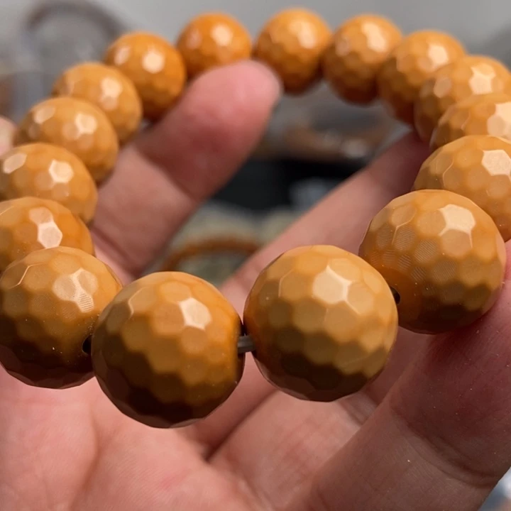 猴头核桃吊坠今天