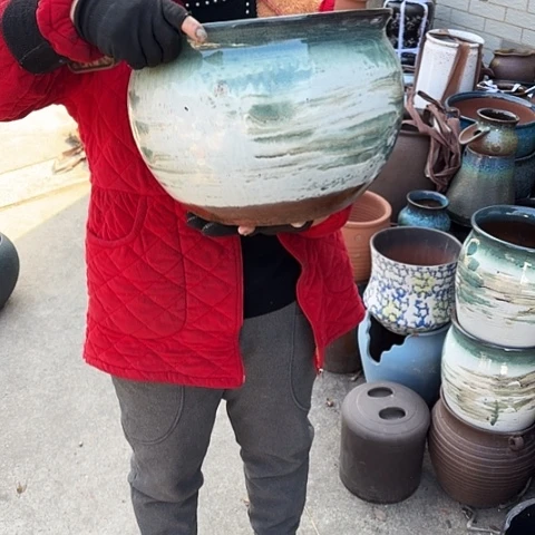 口32高24瑕疵盆子。