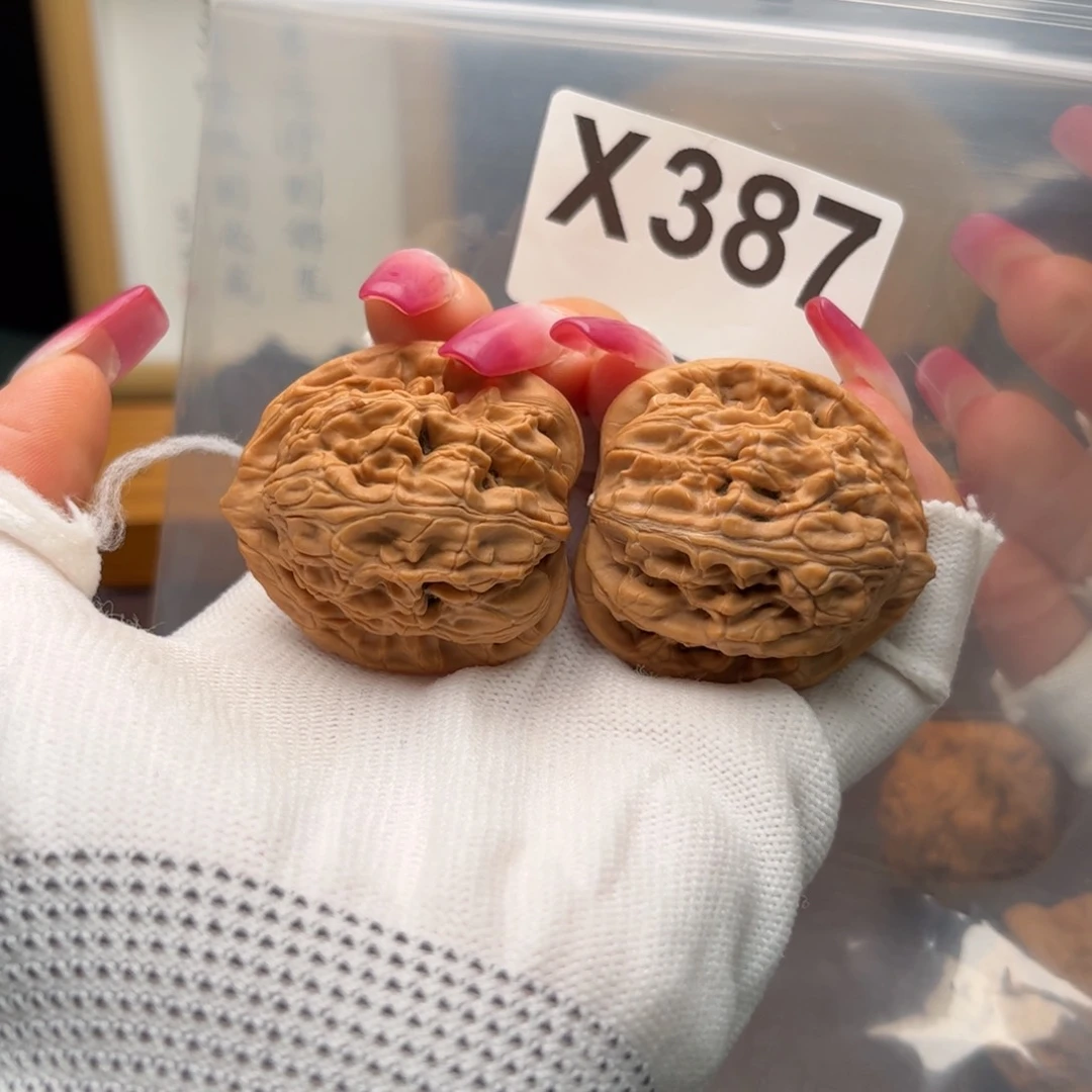 文玩核桃把件38左右雾灵山x 387