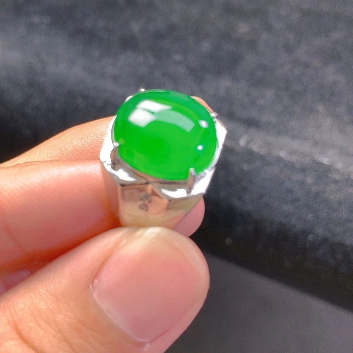 【闪购商品】翡翠颈饰银S925镶嵌翡翠