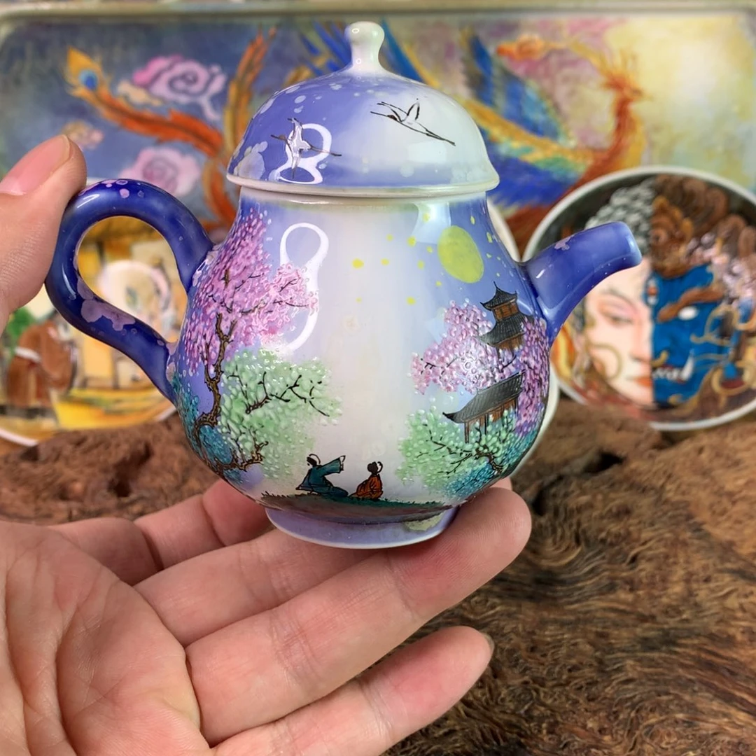 陶一个人也很容易满足？一