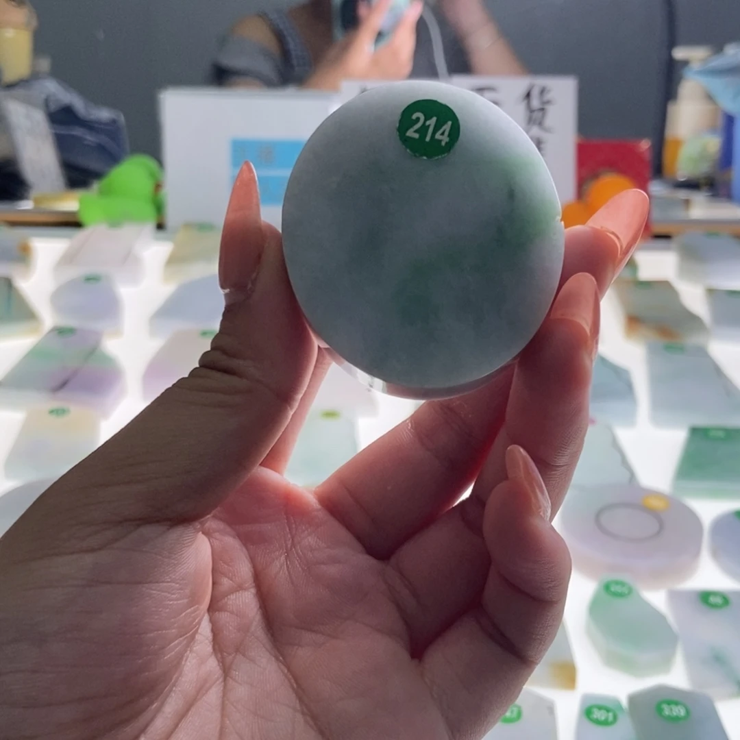 定制翡翠未镶嵌天然翡翠A货定制