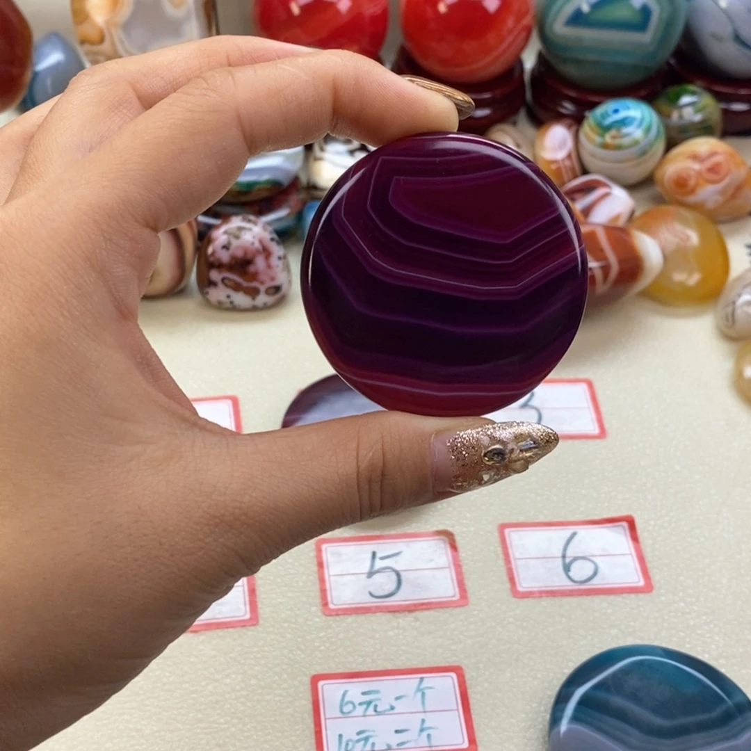 玛瑙/玉髓未镶嵌珠宝奇石