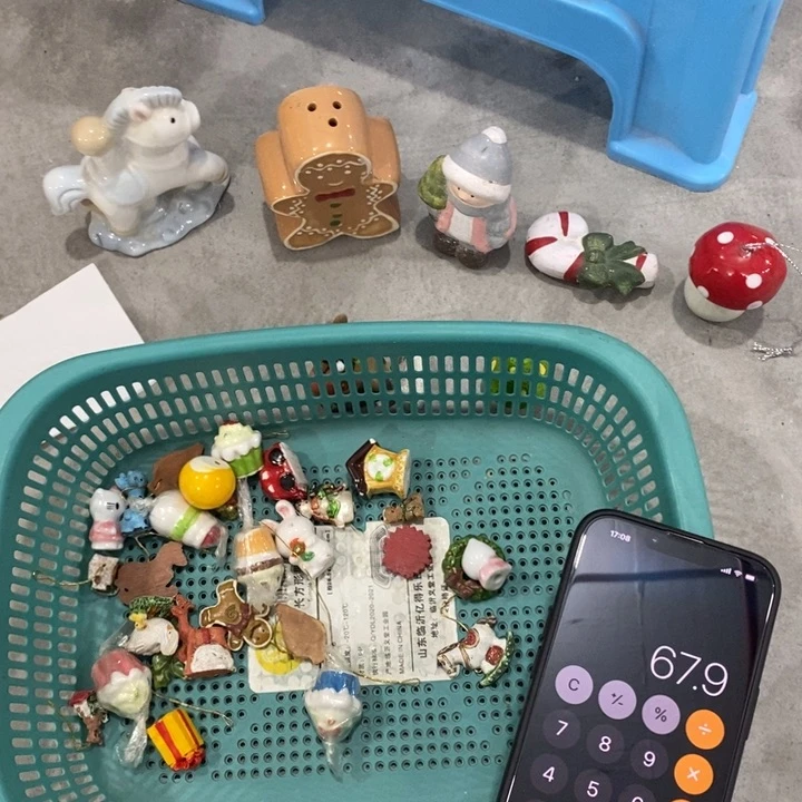 瓷片E***a年底清仓28包邮瑕疵