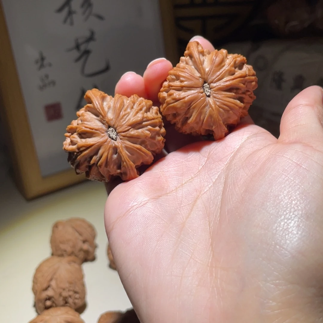 核桃把件晚**41全品磨盘