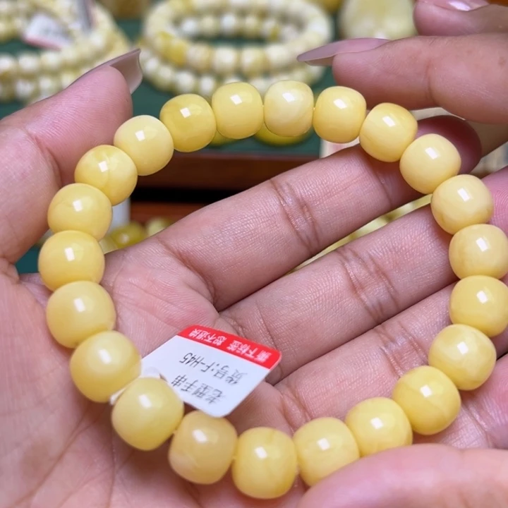 蜜蜡未镶嵌珠宝奇石