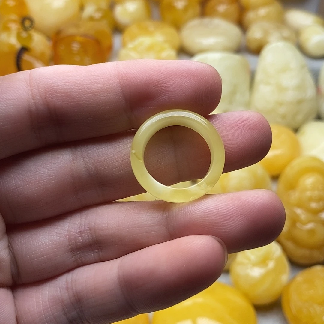 琥珀颈饰未镶嵌琥珀蜜蜡吊坠
