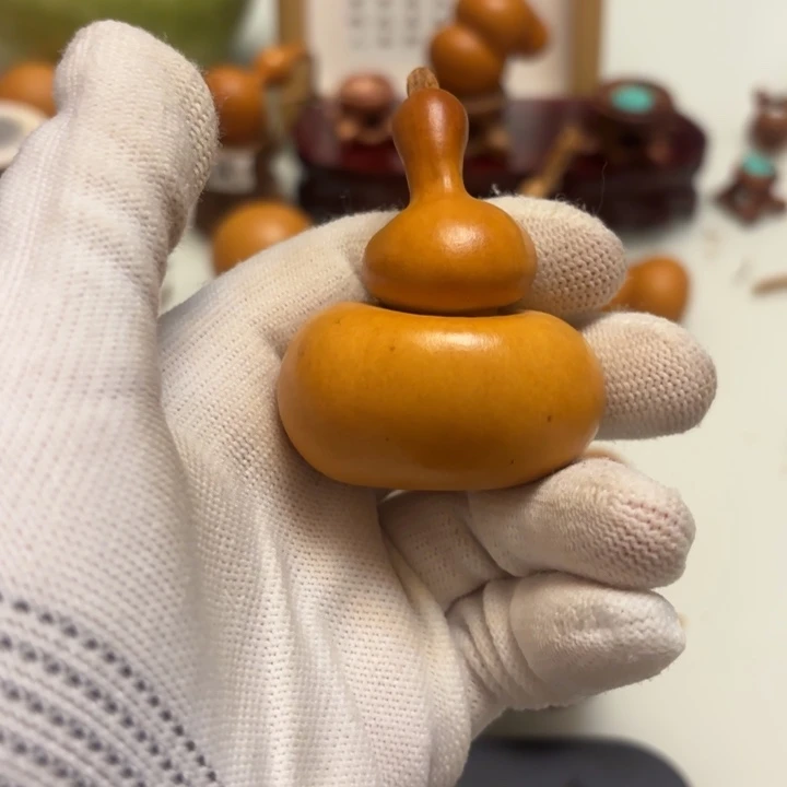 S***g天然手捻老皮葫芦