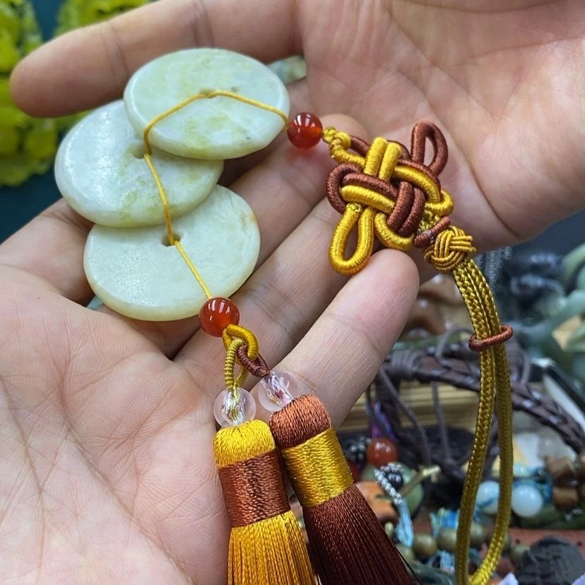 【闪购商品】未镶嵌岫玉车挂