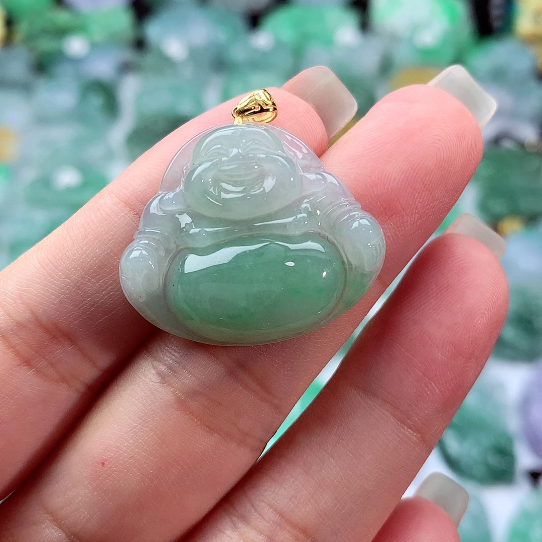 小***子颈饰未镶嵌翡翠翡翠