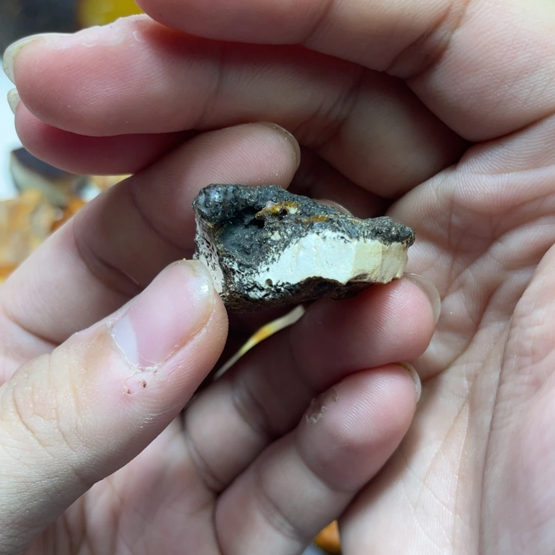 定制琥珀天然原矿