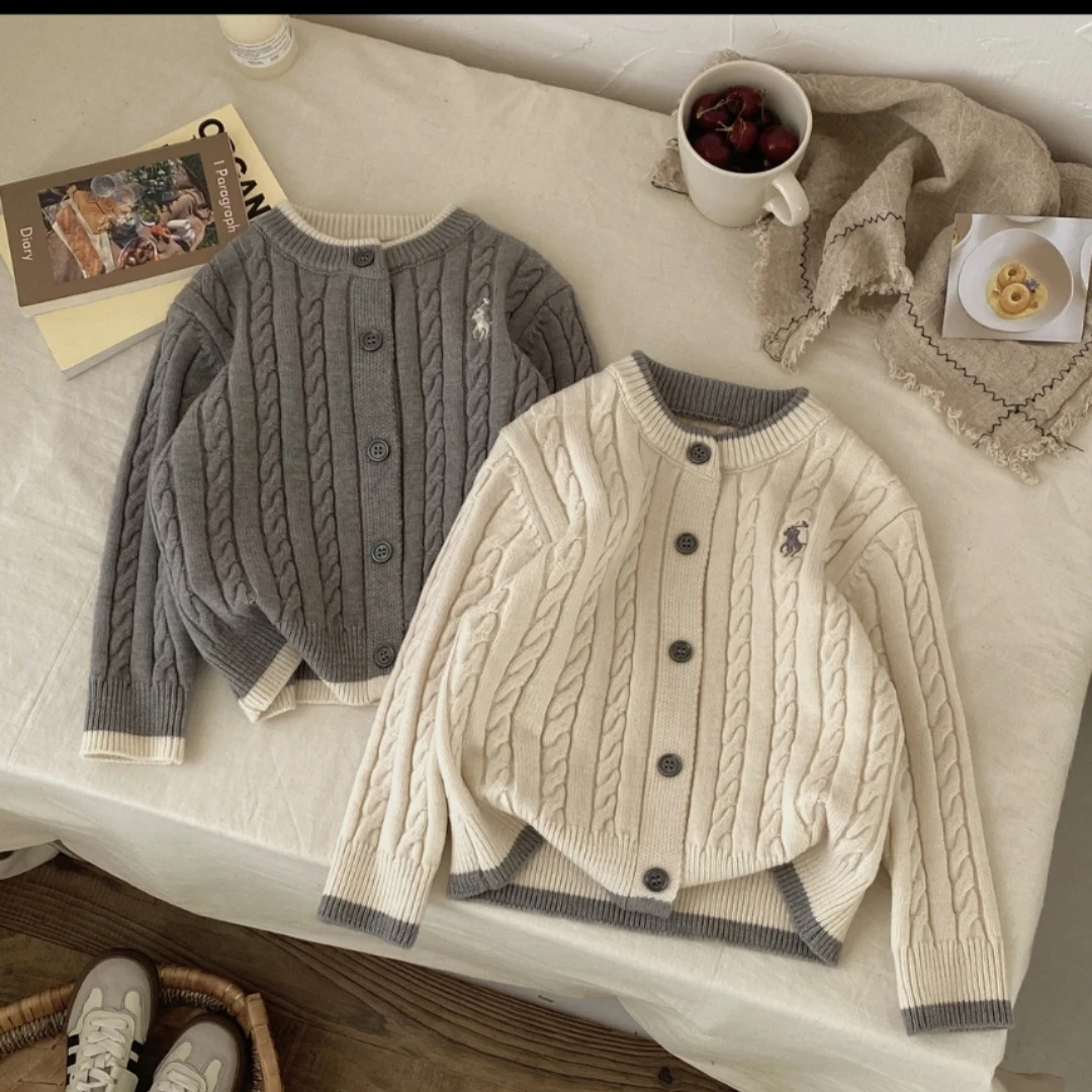 韩版长袖休闲风纯色毛衣针织衫休闲洋气圆领秋冬宝宝