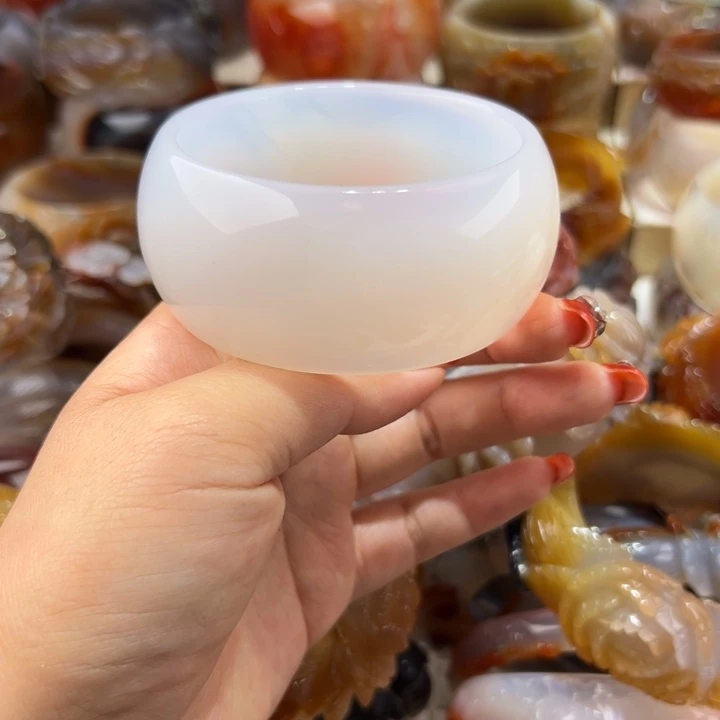 玛瑙/玉髓手镯未镶嵌荷**娟一共280