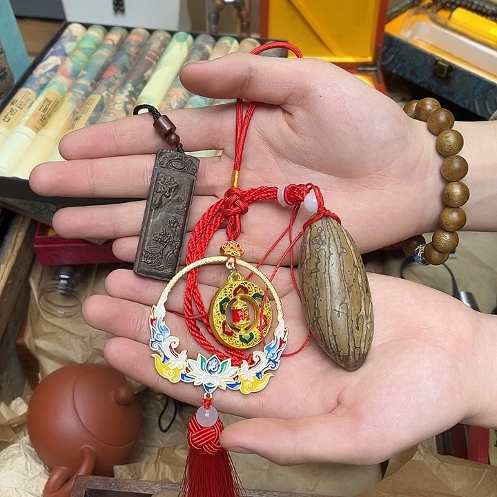 大叶紫檀（黑酸枝木类）