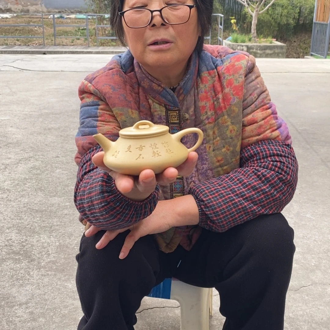 紫砂茶壶宜兴紫砂工艺美术精品