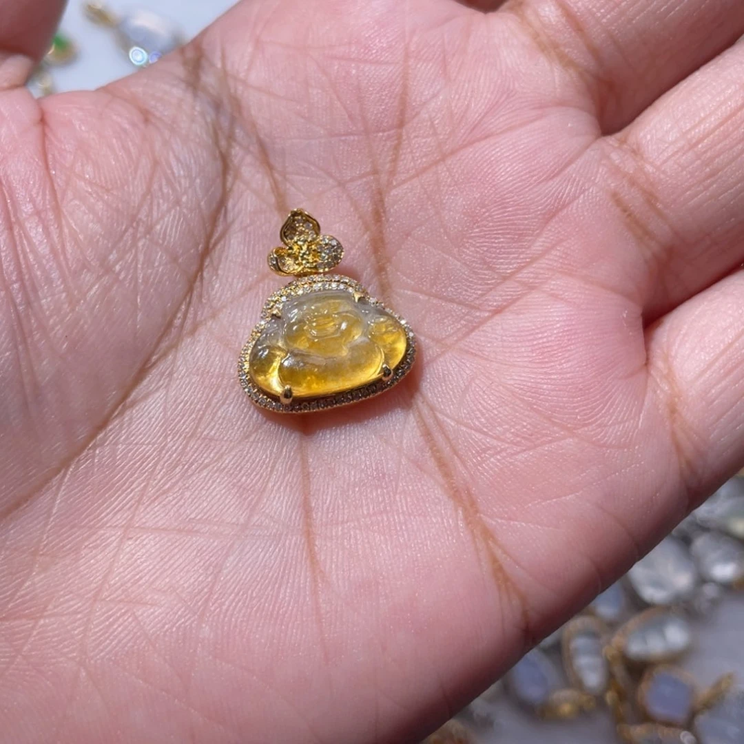 颈饰18K金镶嵌翡翠王*