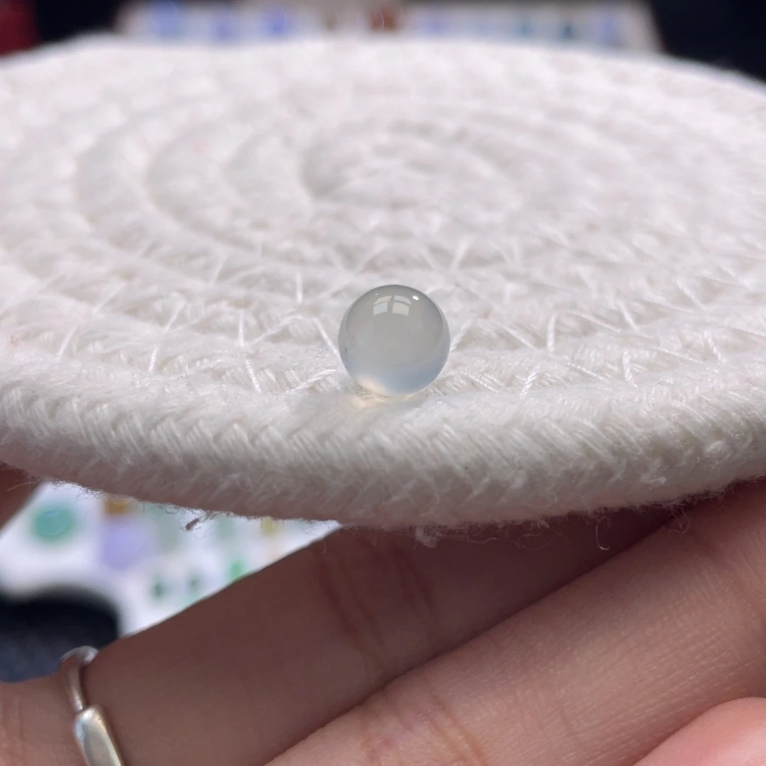 未镶嵌定制翡翠特色白冰圆珠卡7.5mm