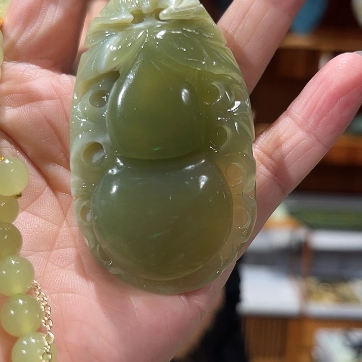未镶嵌岫玉毛衣链