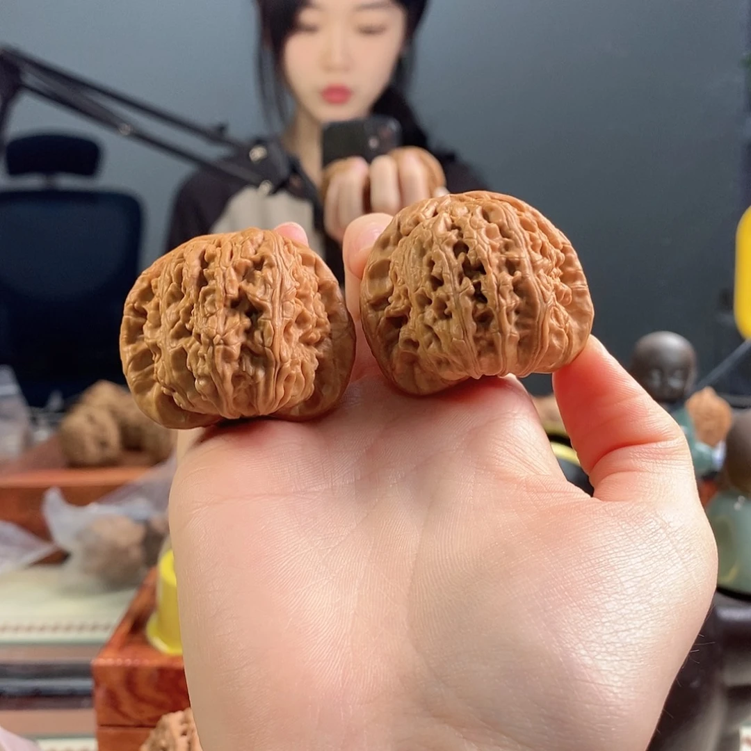 吊坠文玩核桃44白狮子