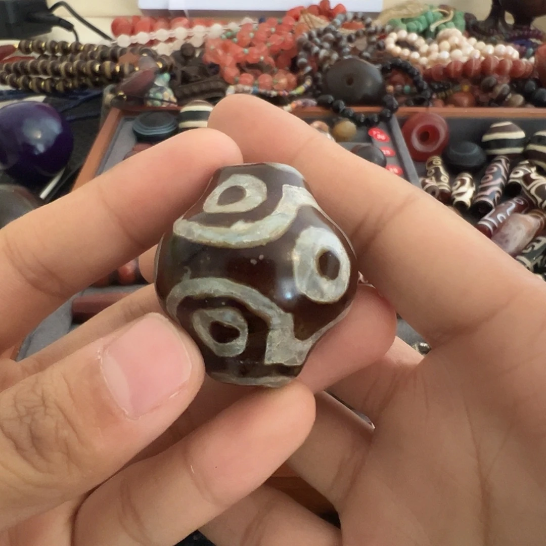 面***纱玛瑙/玉髓未镶嵌珠宝半成品