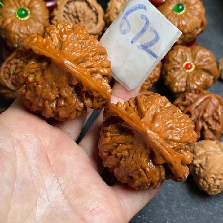 文玩核桃把件50官帽672