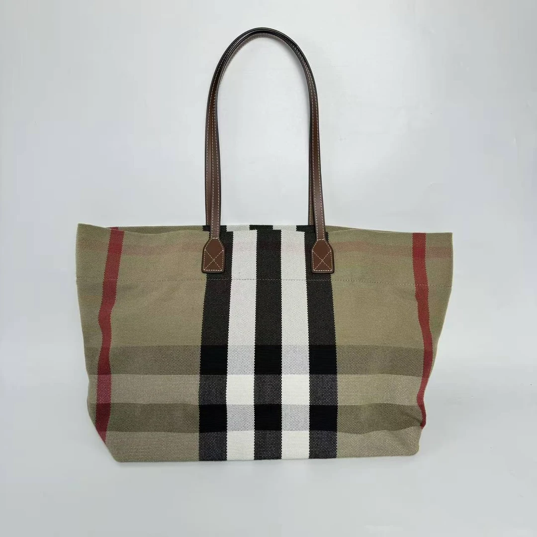 99新 BURBERRY/博柏利 单肩包/包包/062802