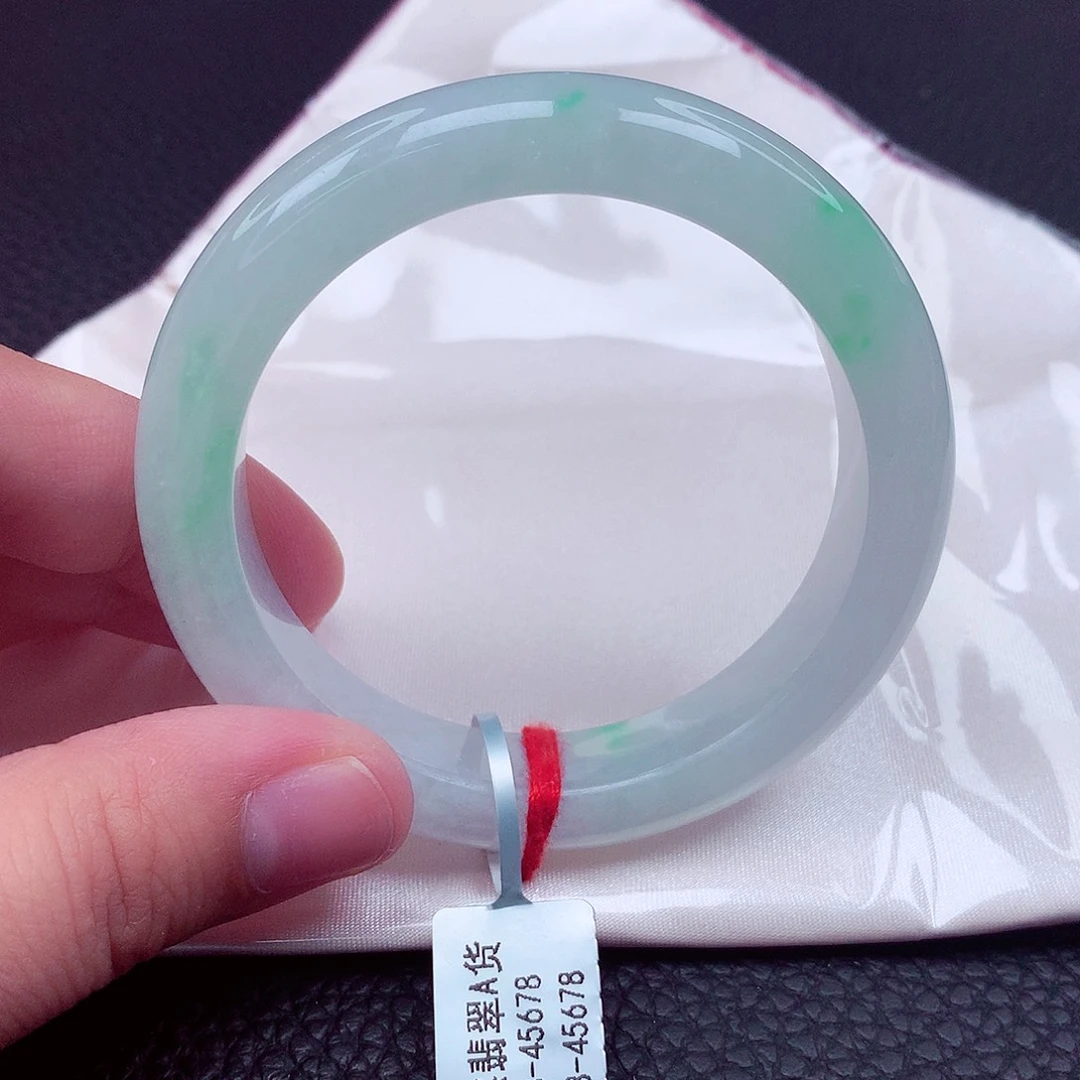 翡翠未镶嵌手镯天然缅甸翡翠A货