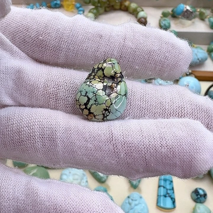 绿松石未镶嵌唐三彩