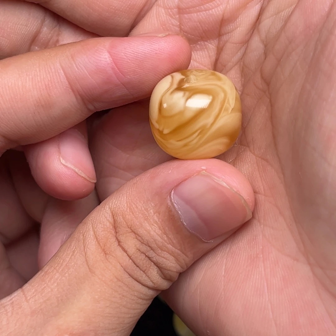 裸石琥珀未镶嵌蜜蜡俄拉丝纹18.8
