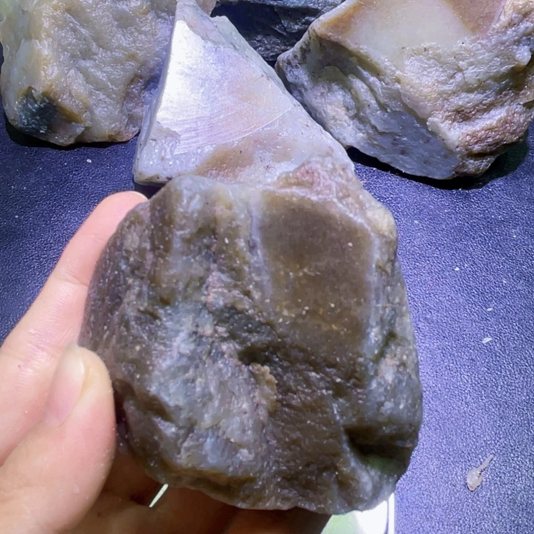 未镶嵌和田玉珠宝半成品