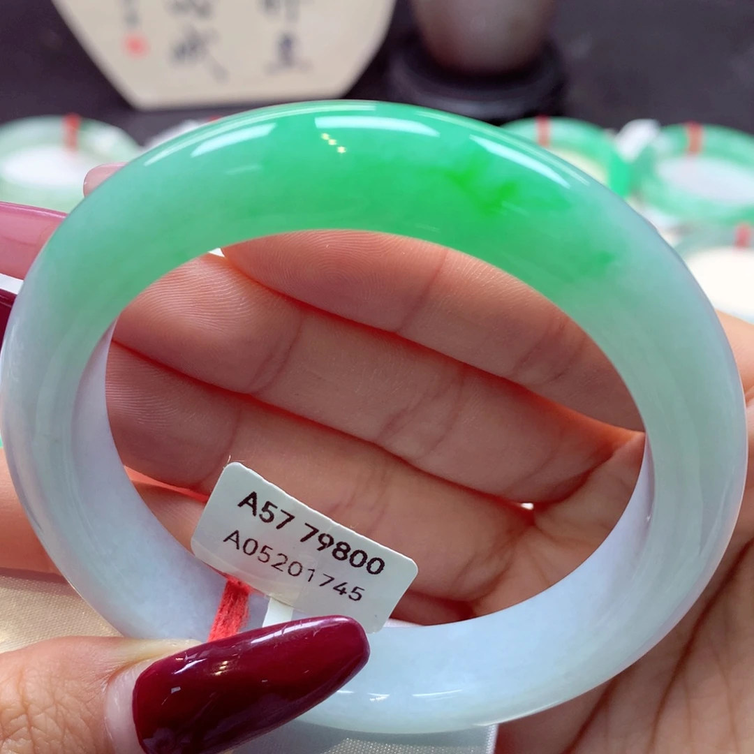 翡翠手镯未镶嵌正圈34号66