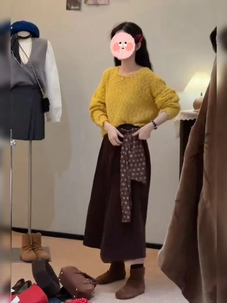 韩系慵懒风高级感温柔盐系宽松软糯黄色套头圆领针织毛衣女款秋冬