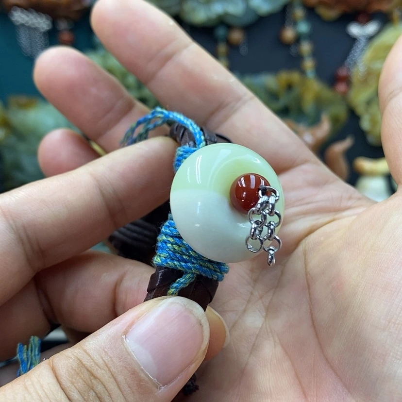 【闪购商品】未镶嵌岫玉手牌