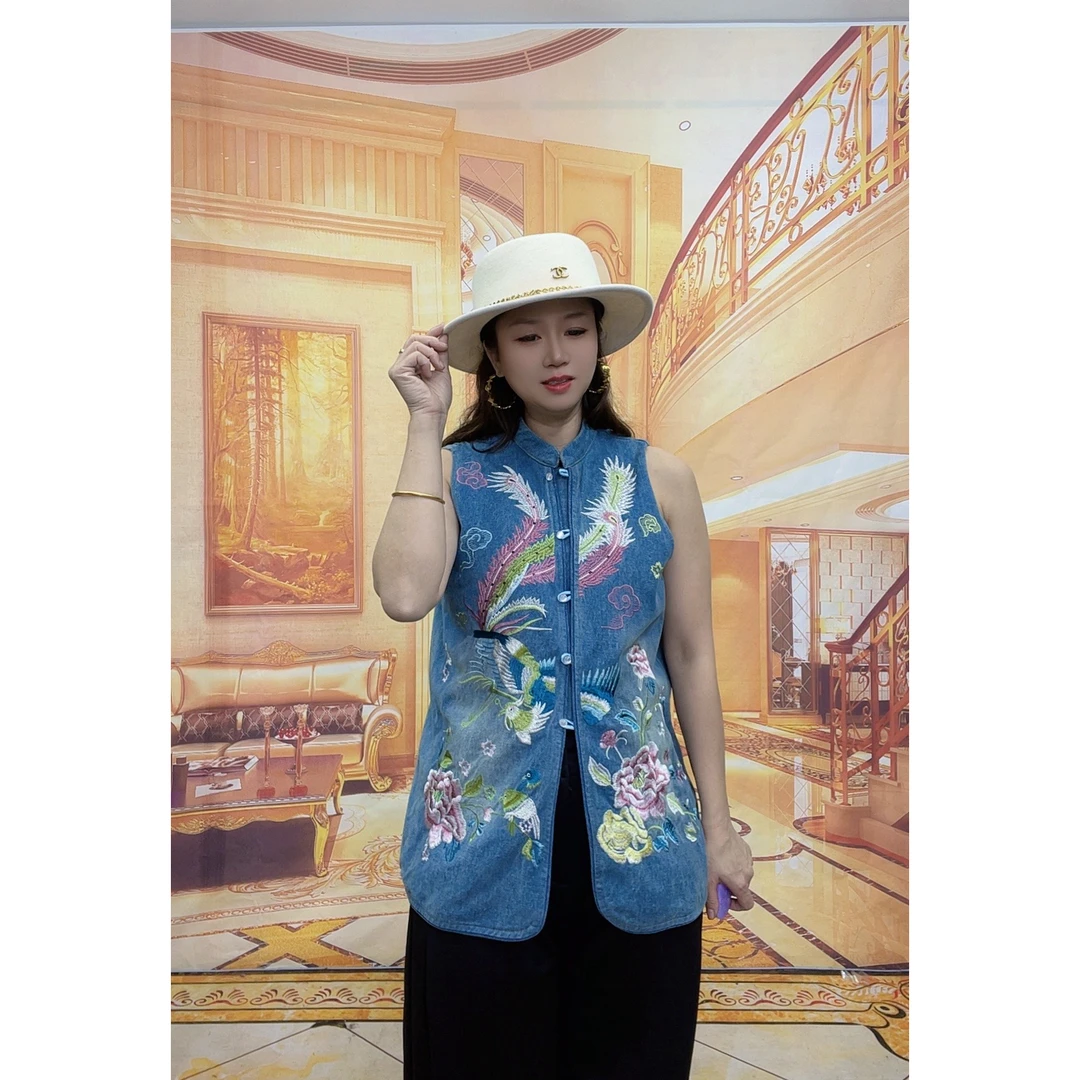 2023新中式国风圆领凤凰刺绣马甲女春秋复古马夹坎肩上衣