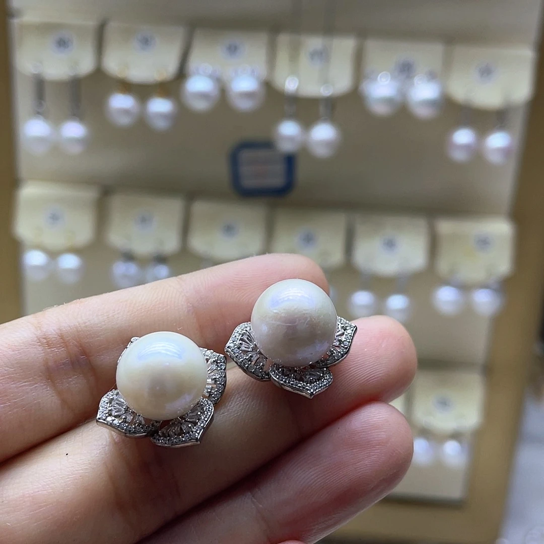 银S925镶嵌淡水珍珠耳饰