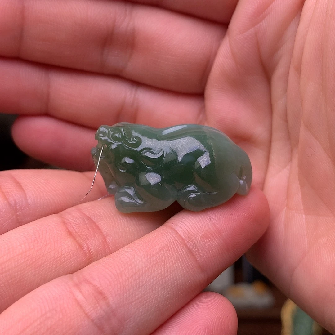 和田玉未镶嵌挂件