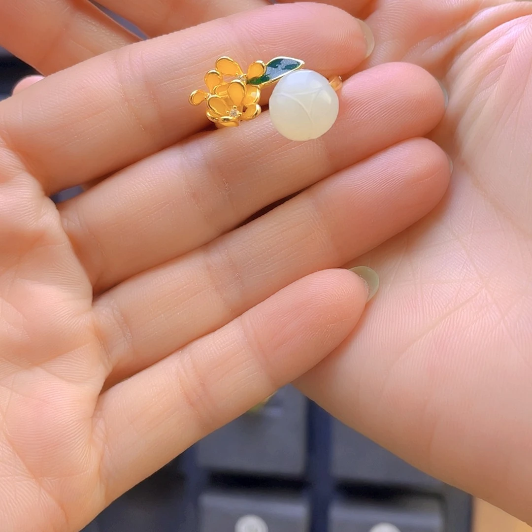 和田玉戒指银S925镀金镶嵌