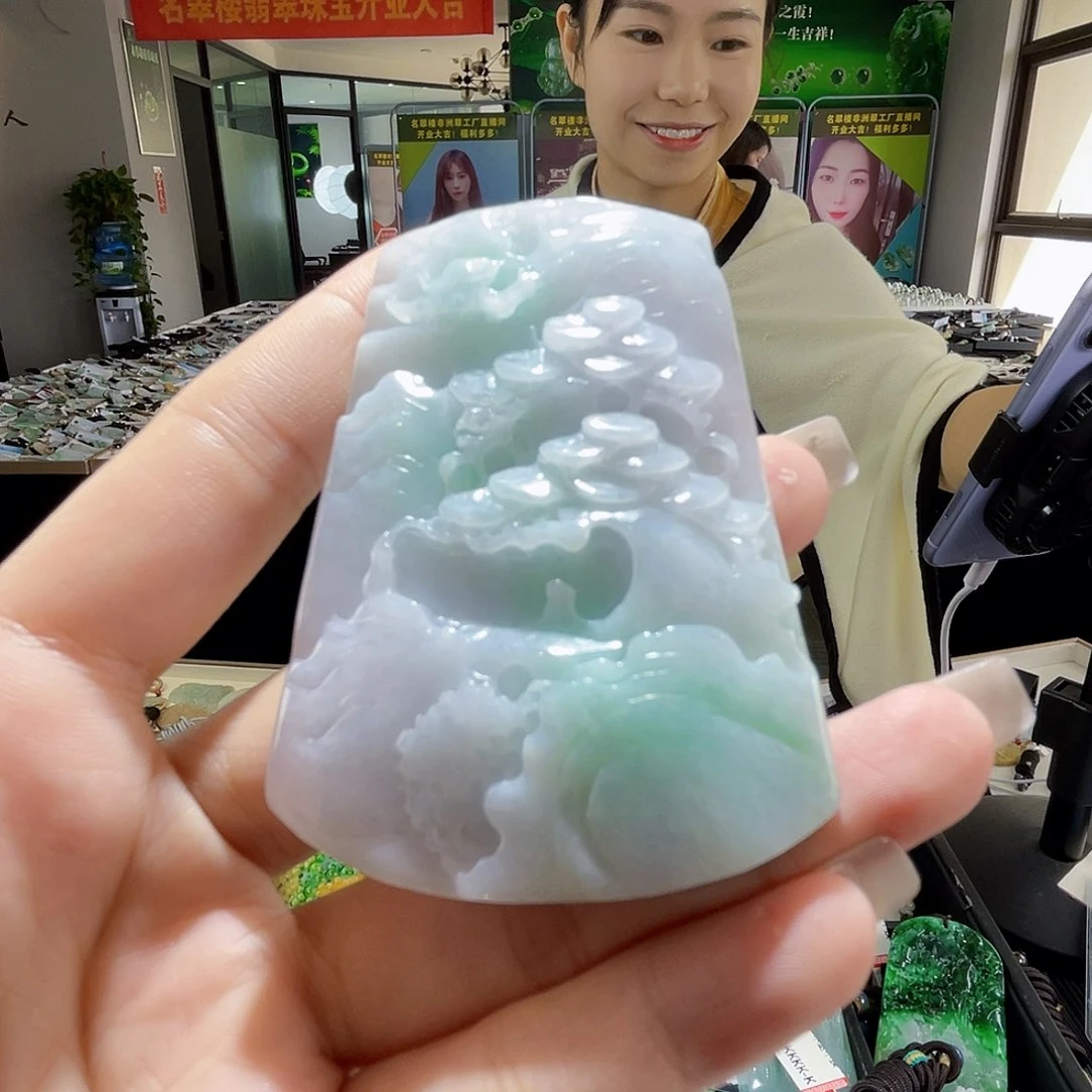 颈饰未镶嵌翡翠一